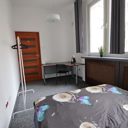 Fantastic Waw - J7 Room F Варшава Экстерьер фото